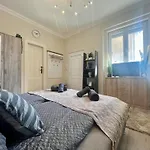 Centre Piac Flat Daire *