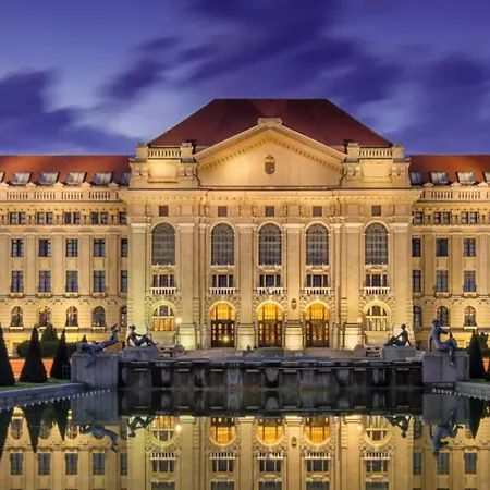 شقة Centre Piac Flat ديبريتْسين