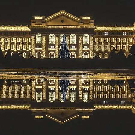 Centre Piac Flat شقة